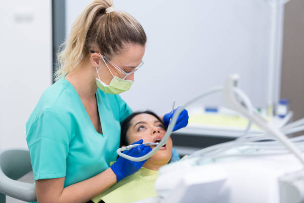 Best Walk-In Emergency Dentist in Tanglewilde, WA